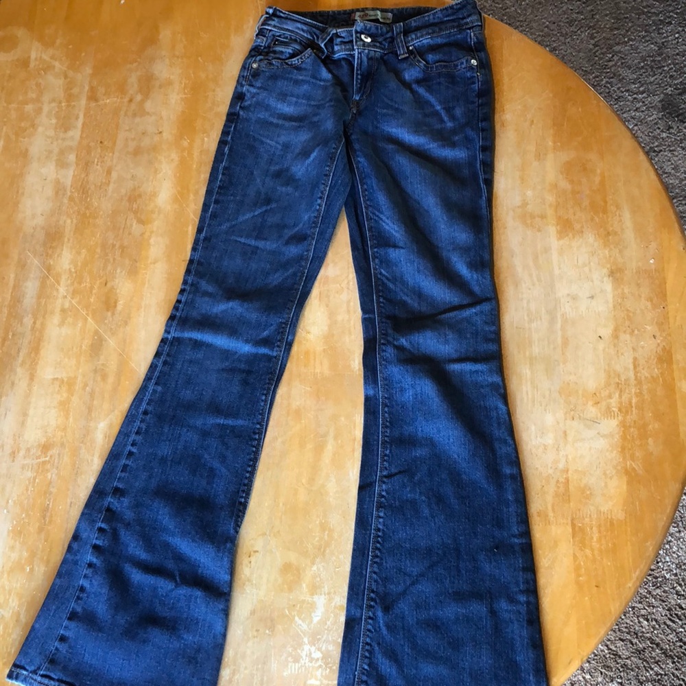 Women’s Levi’s Flare Cut Jeans